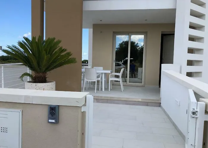 L'angolo Delle Dimore 6 Posti Letto דירה *