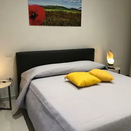 L'angolo Delle Dimore 6 Posti Letto Lägenhet